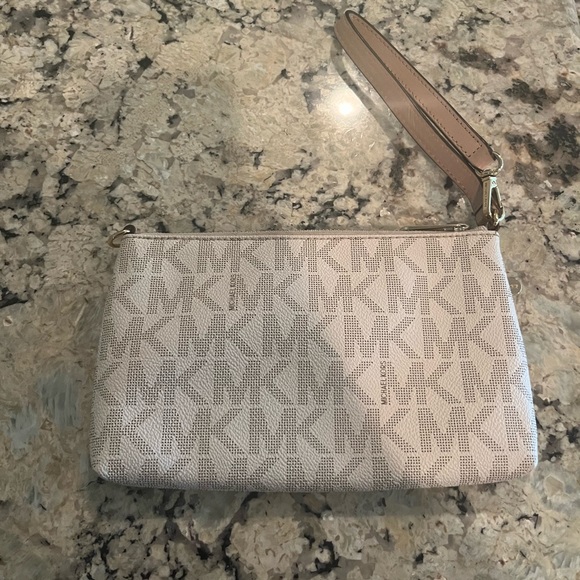 Michael Kors Wristlet - Picture 2 of 3
